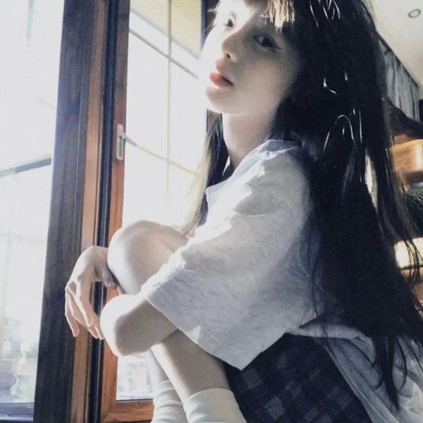 玻璃玫瑰海报